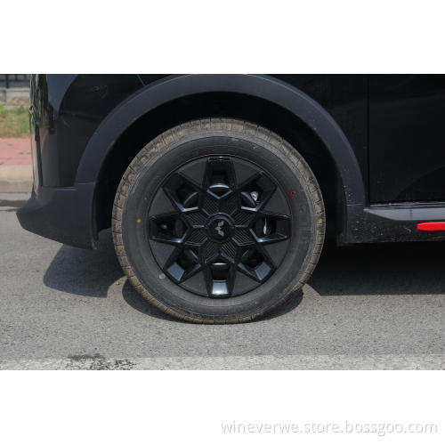 Cheap Wuling Mini Ev 4 Wheels Electric Car Second Hand Car Made In China